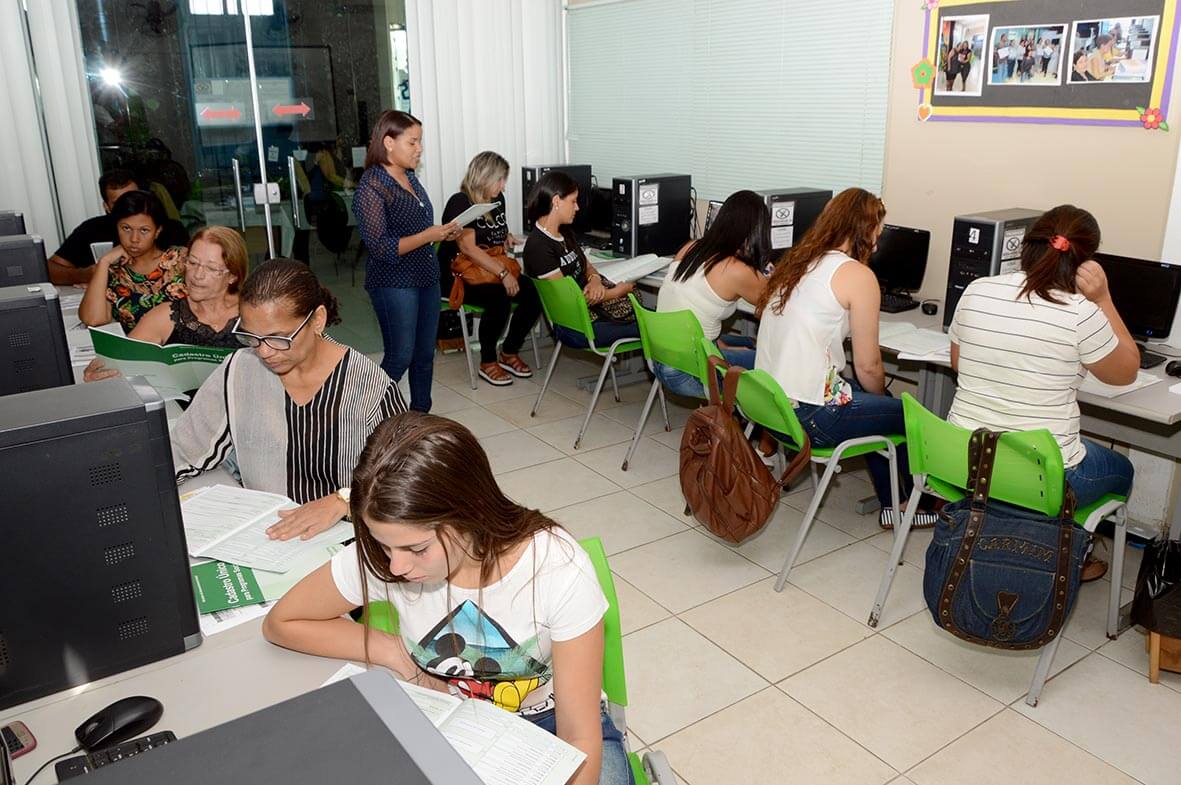 Profissionais vão atuar nos Centros de Referência de Assistência Social (CRAS) do município