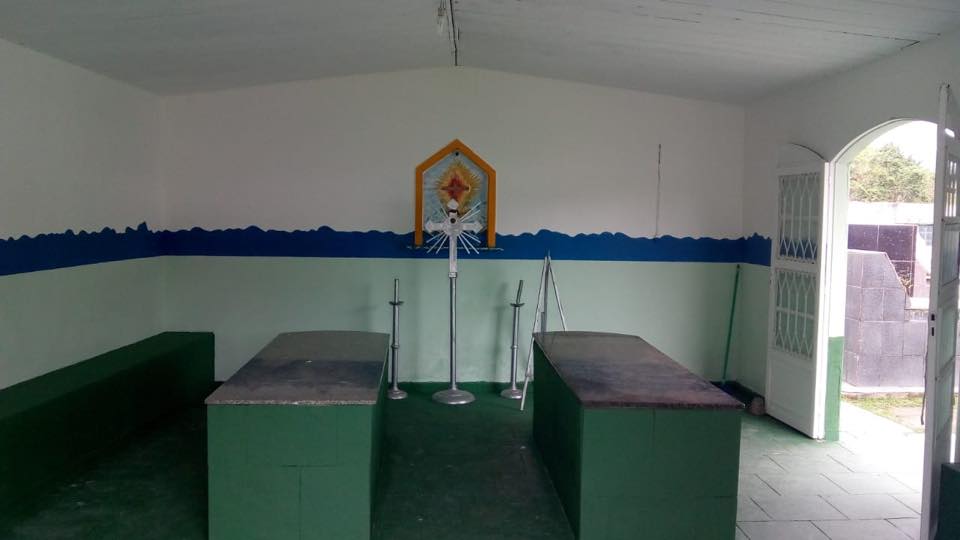A capela do Cemitério Municipal de Santa Sofia foi reestruturada e ganhou nova