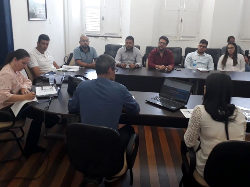 O PREFEITO ALAN COSTA participou de reunião na Prefeitura de Angra dos Reis