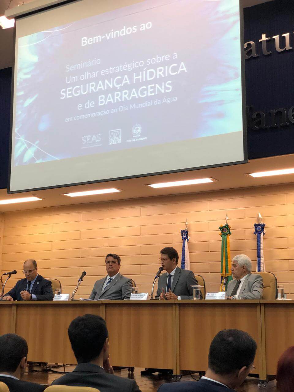 O GOVERNADOR Wilson Witzel e o ministro Ricardo Salles participaram o do seminário