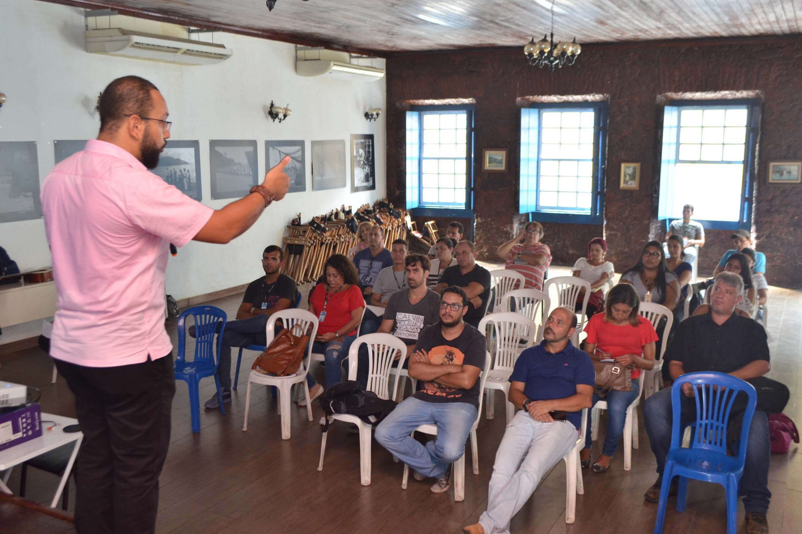 REPRESENTANTES DE diversas secretarias de Mangaratiba participaram do encontro