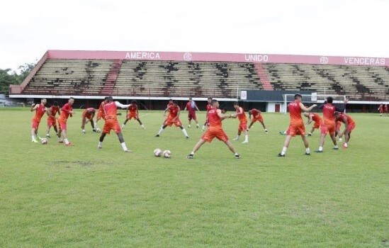 Jogadores do américa se apresentaram para o início dos trabalhos visando a disputa do Carioca 2019