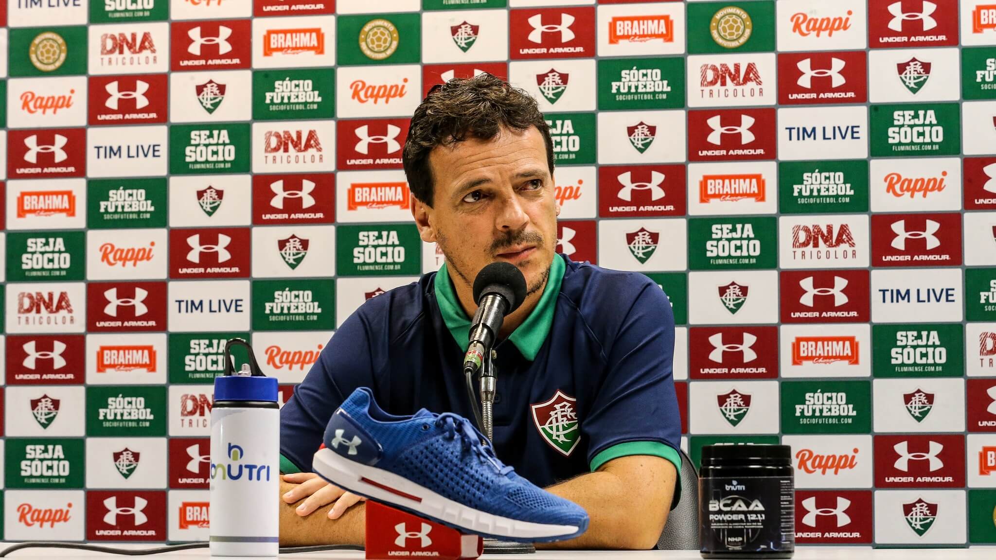 Fernando Diniz disse que a equipe está no caminho certo e acredita em uma evolução ainda maior