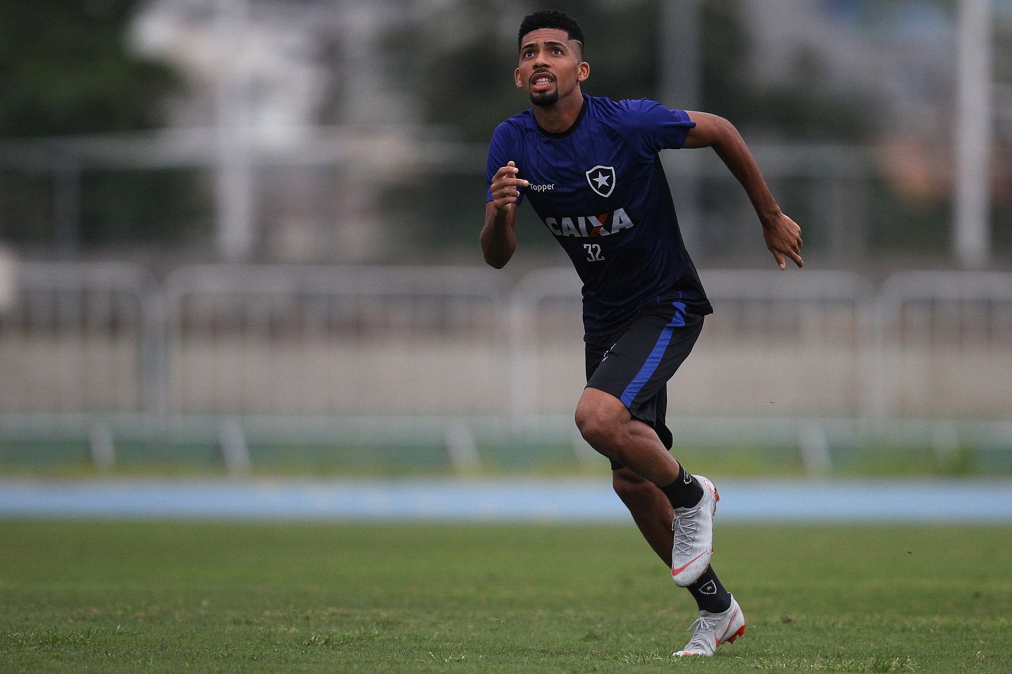 Matheus Fernandes encara a partida como a primeira das dez decisões que o Botafogo terá