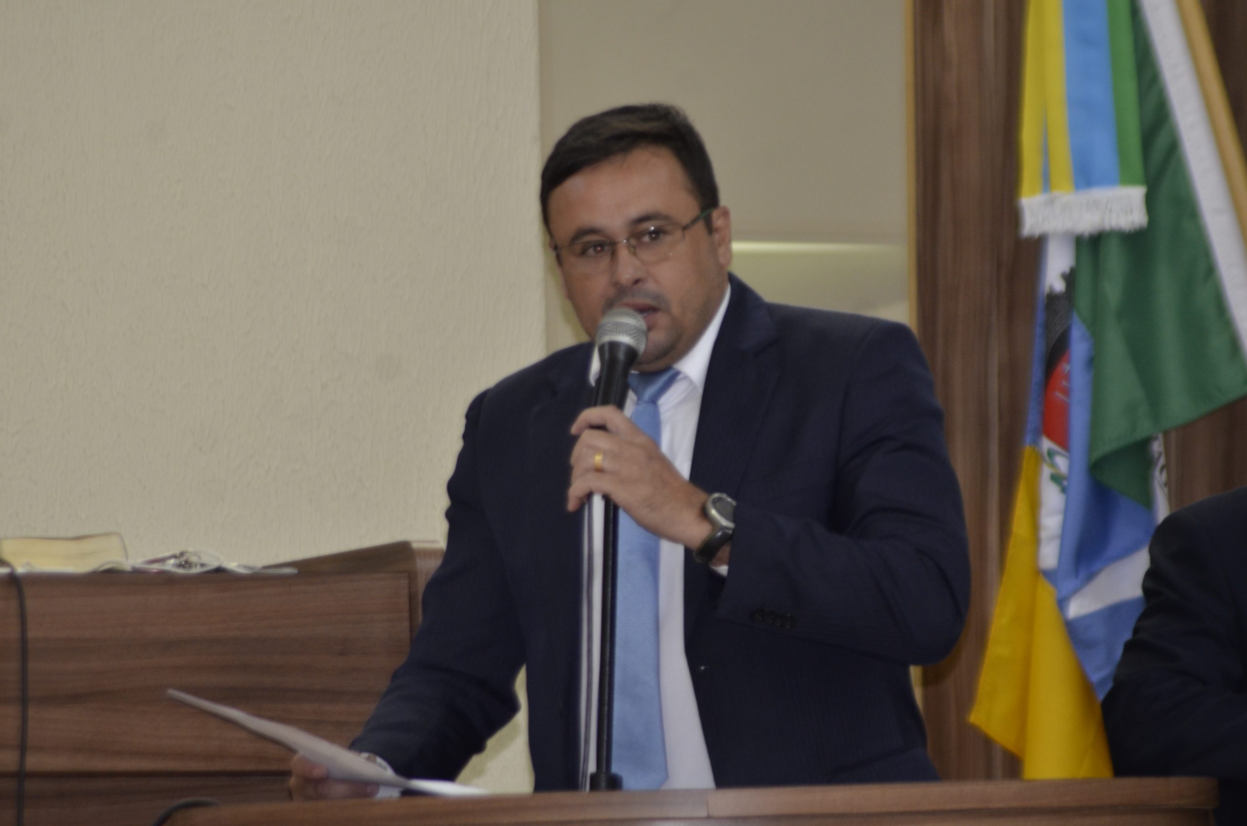 O VEREADOR Ivan Charles lamentou a rejeição do seu requerimento sobre a situação precária do CEO