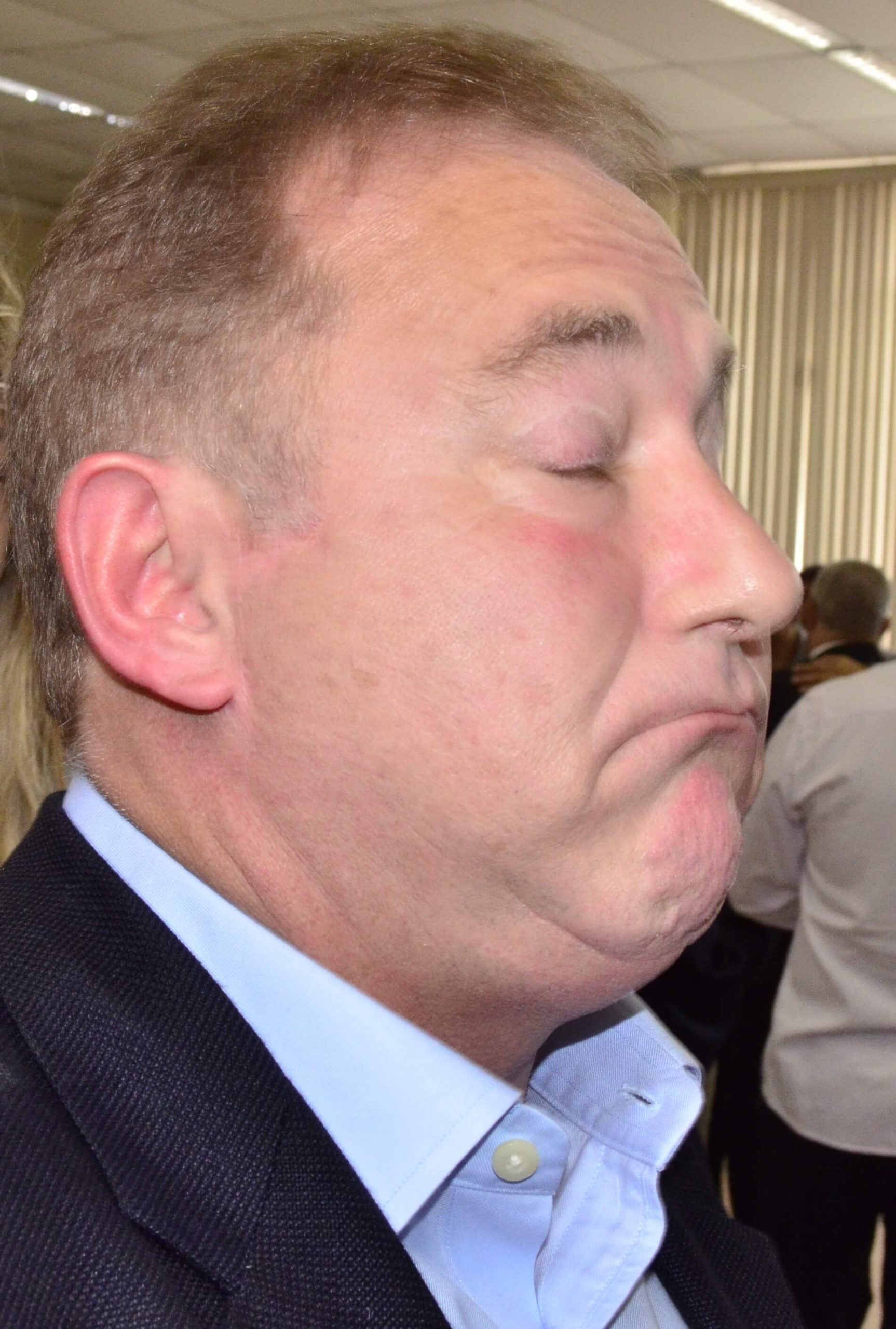 O prefeito Charlinho tentou, sem sucesso reverter a decisão