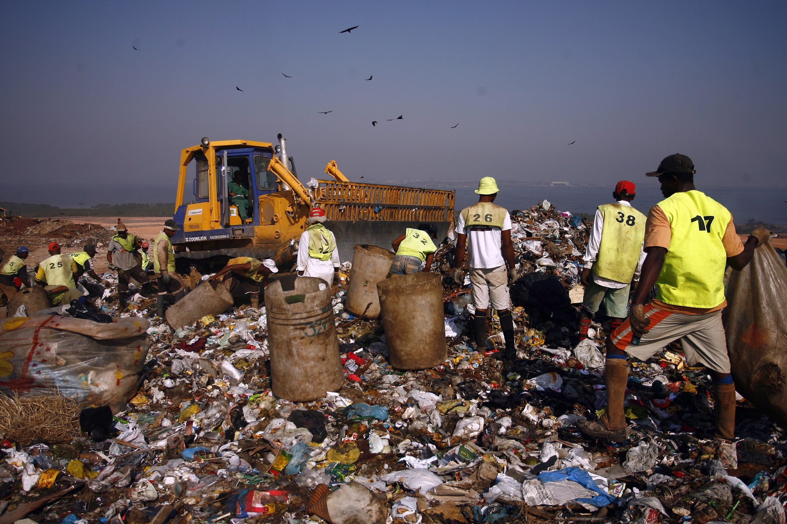 Os novos aterros sanitários só poderão receber resíduos sólidos com a licença de operação definitiva