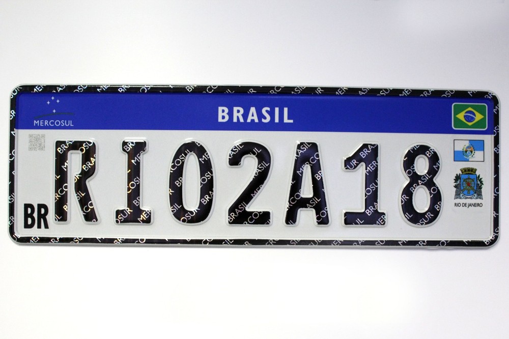 Instalação de placas do padrão Mercosul teve preço reduzido em R$ 25 reais pelo Detran
