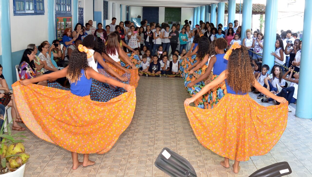 O CARIMBÓ foi uma das apresentações da I Mostra de Dança em Mangaratiba